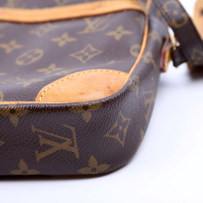 Louis-Vuitton Danube Monogram