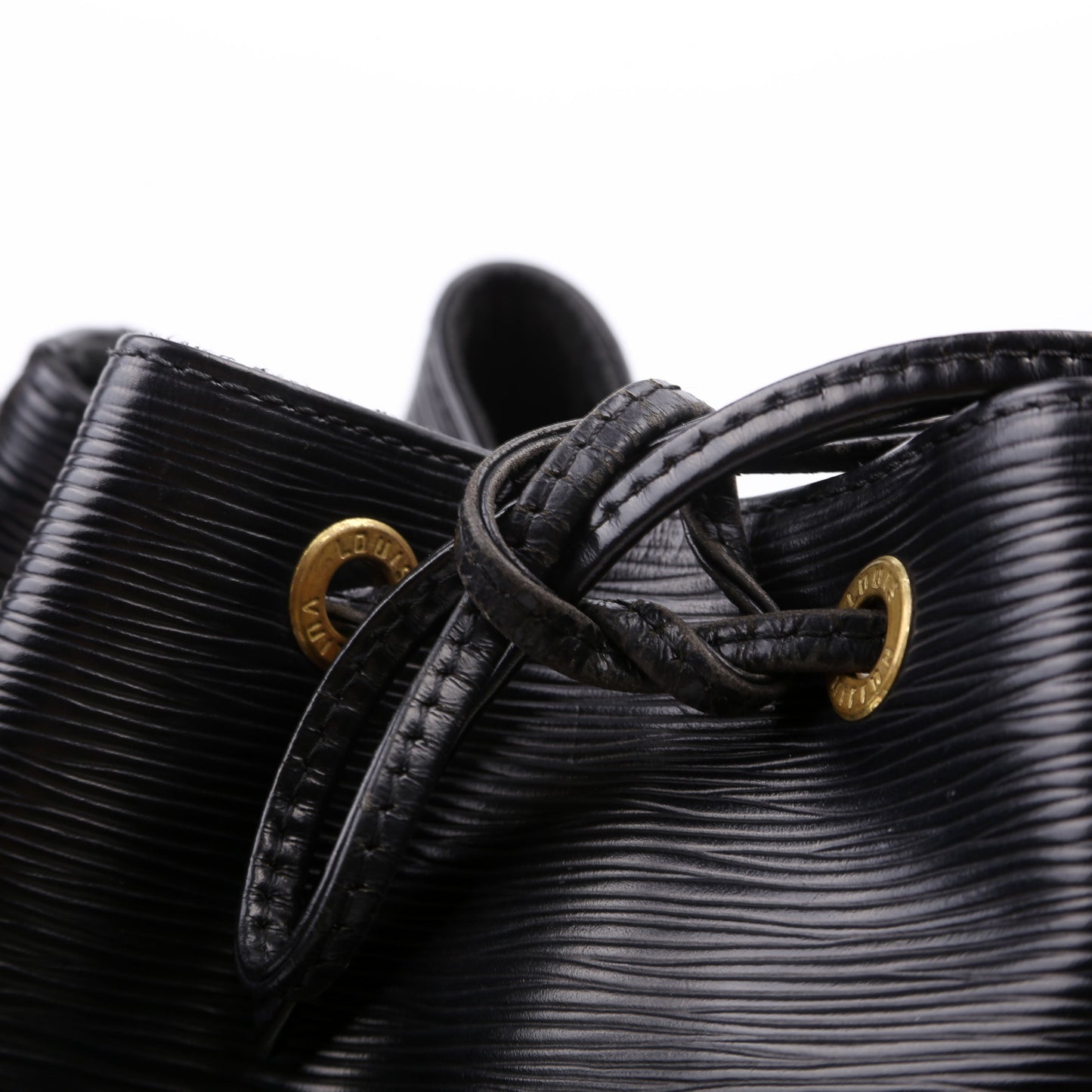 Louis-Vuitton Noe Petit Vintage Epi Black