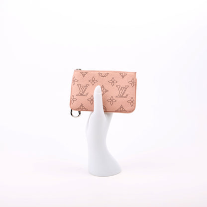 Louis-Vuitton Pochette Cles Mahina Pink