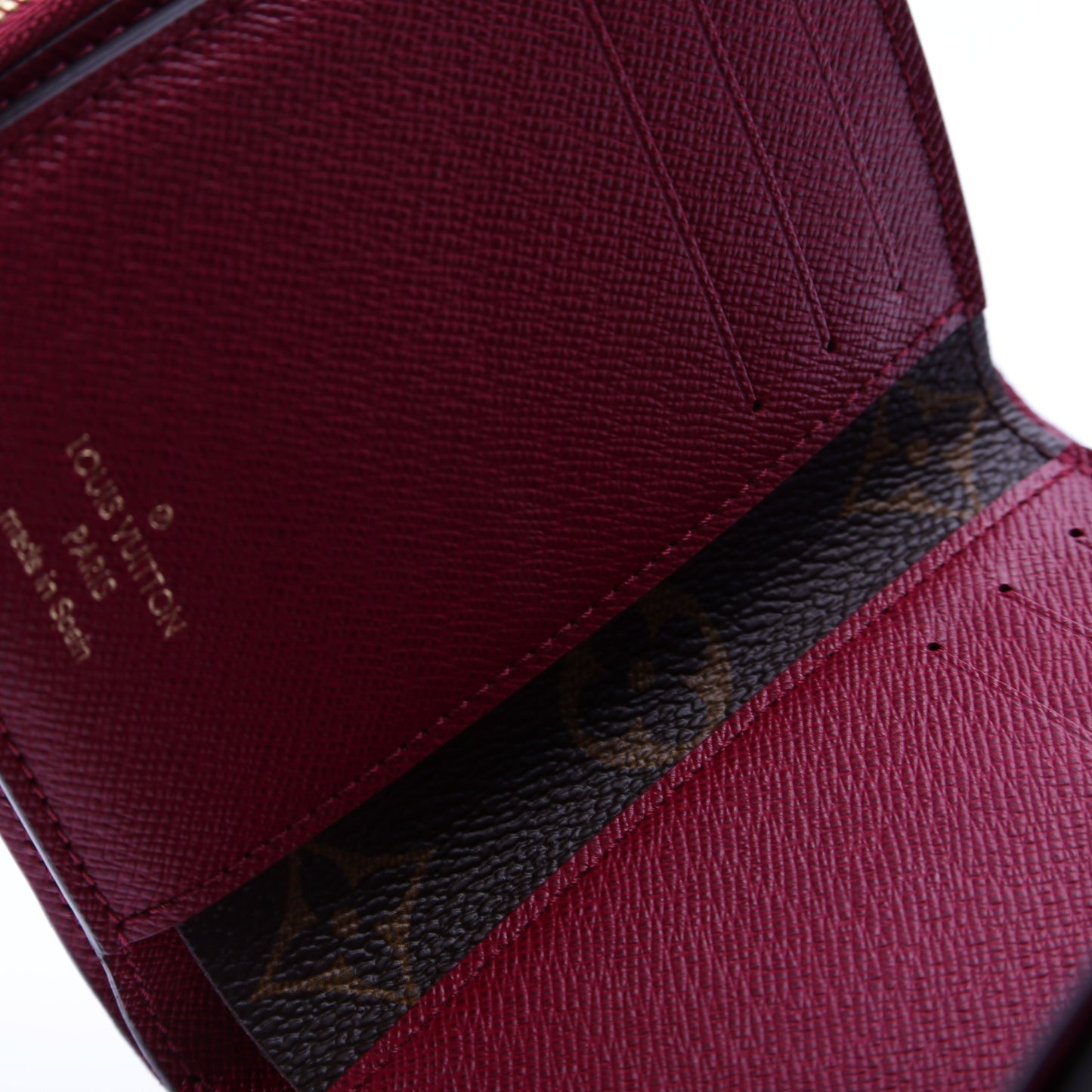 Louis-Vuitton Ariane Wallet Monogram Berry