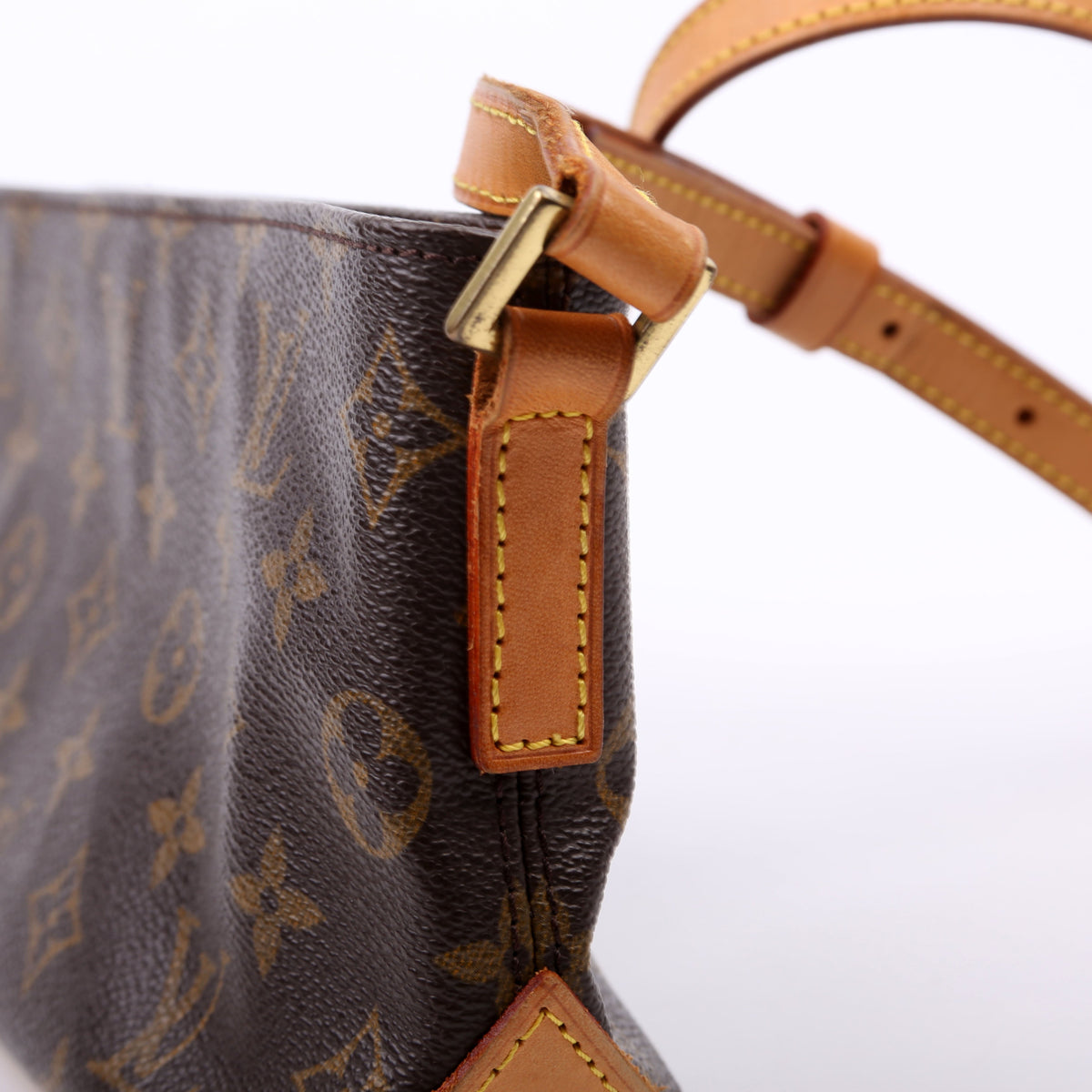 Louis-Vuitton Trotteur Monogram