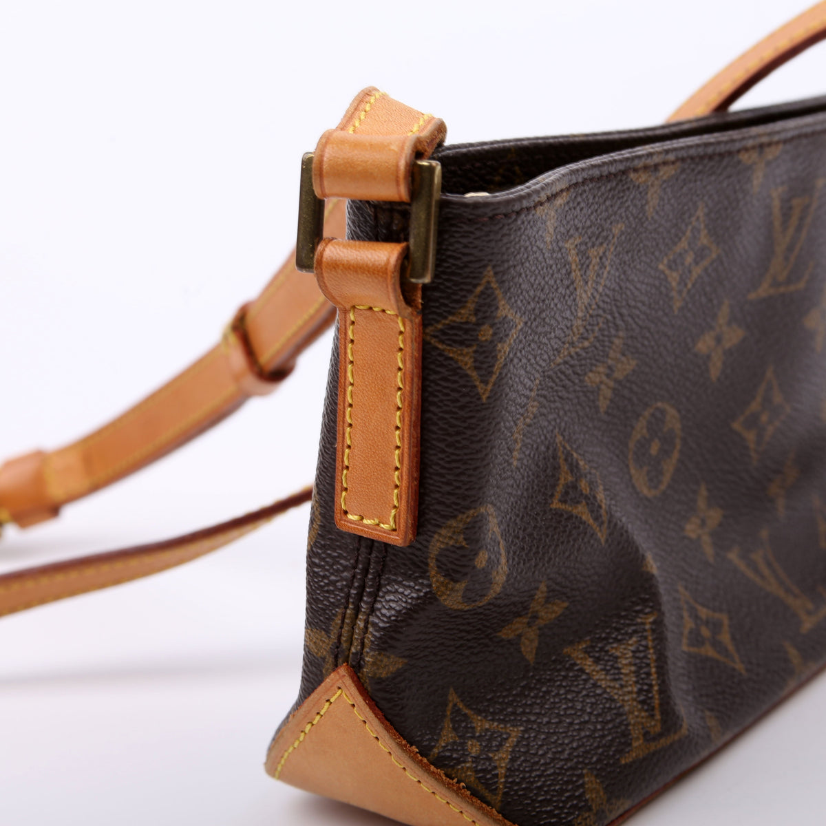 Louis-Vuitton Trotteur Monogram