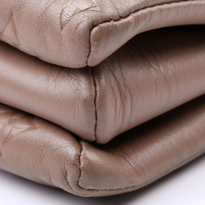 Louis-Vuitton Coussin MM Lambskin Taupe