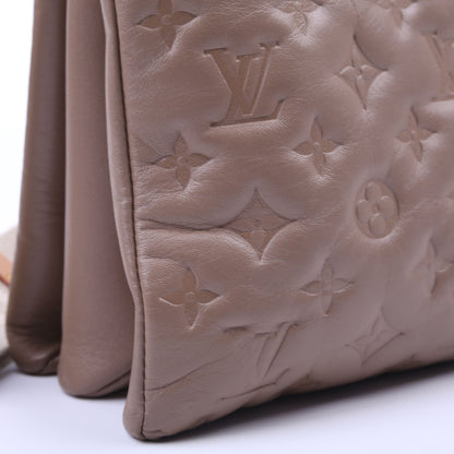 Louis-Vuitton Coussin MM Lambskin Taupe