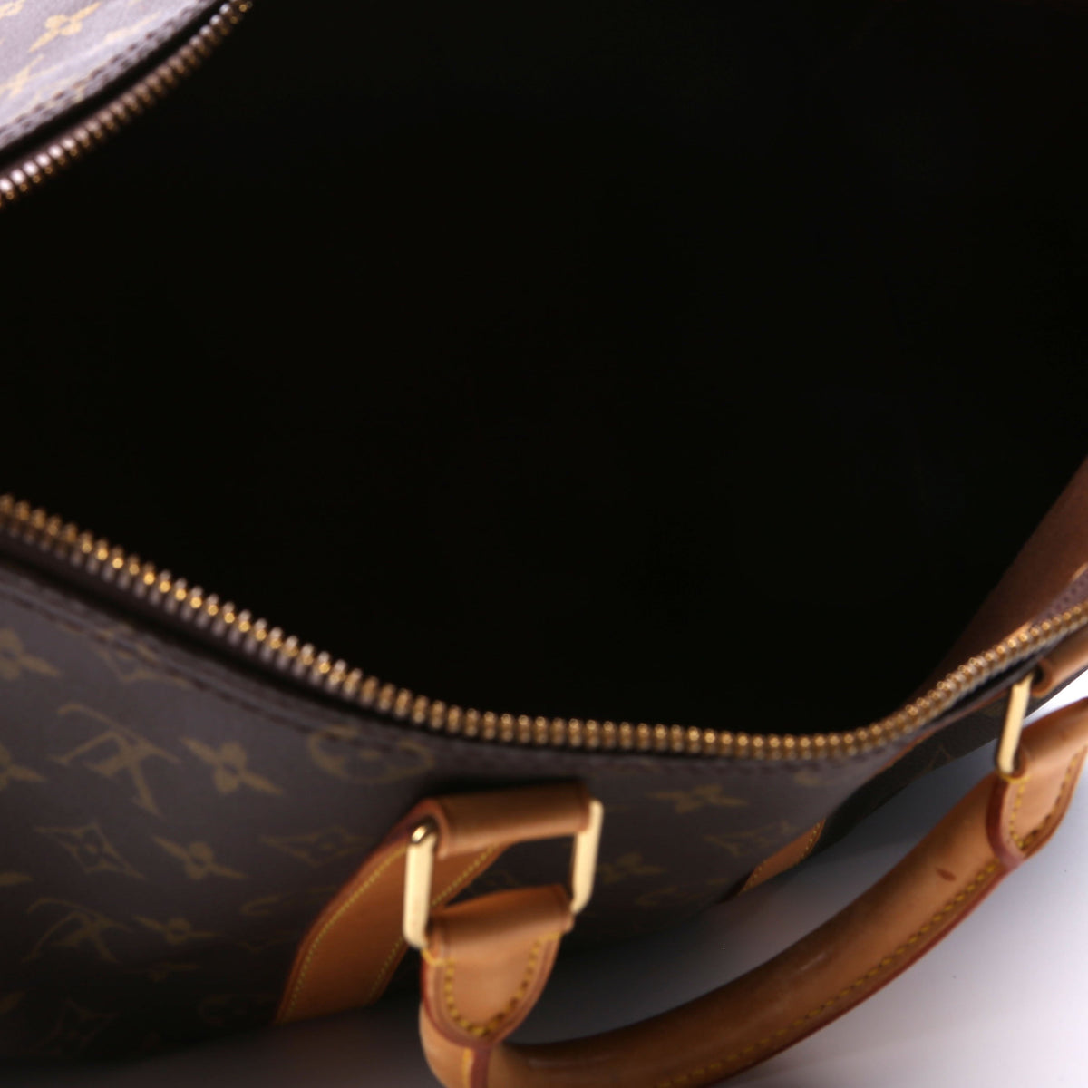Louis-Vuitton Keepall  Monogram