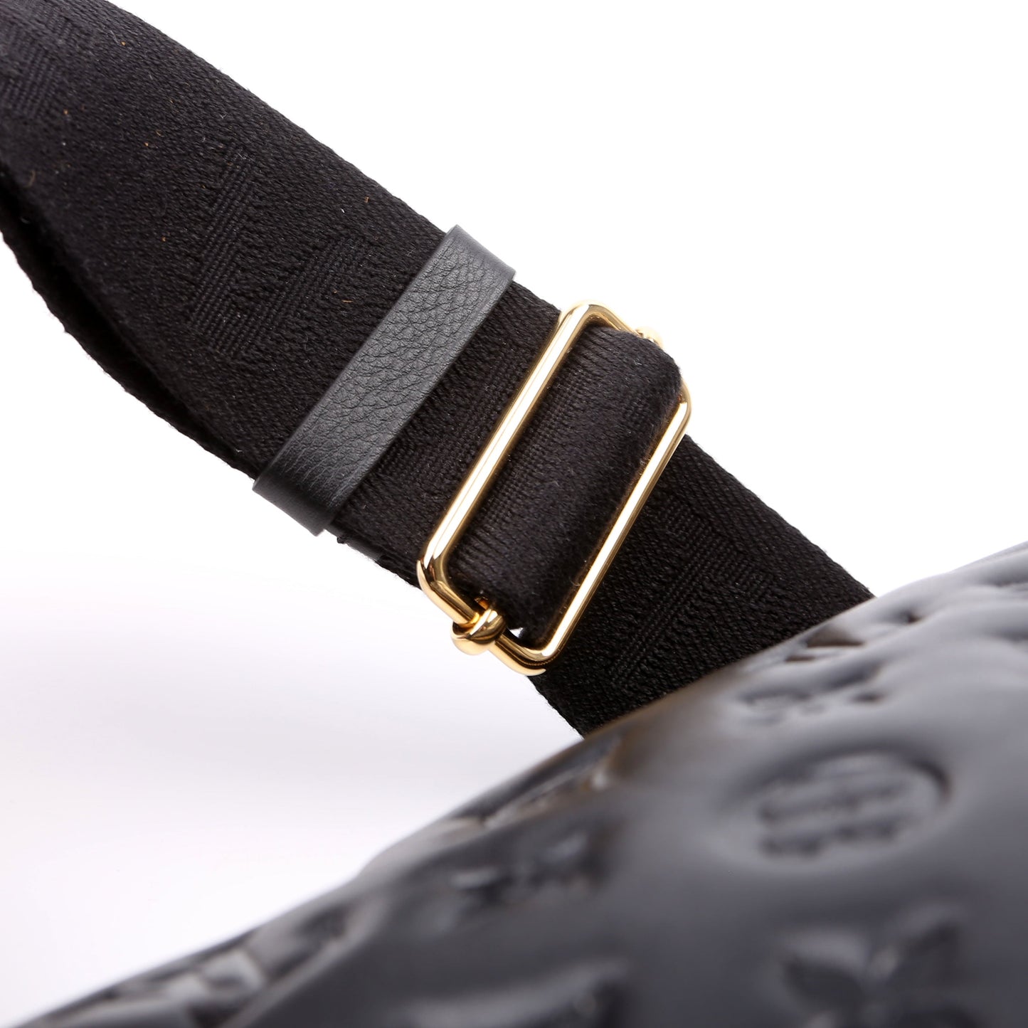 Louis-Vuitton Coussin MM NV Lambskin Black