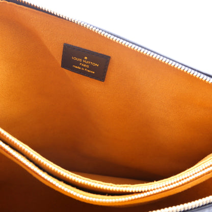 Louis-Vuitton Coussin MM NV Lambskin Black