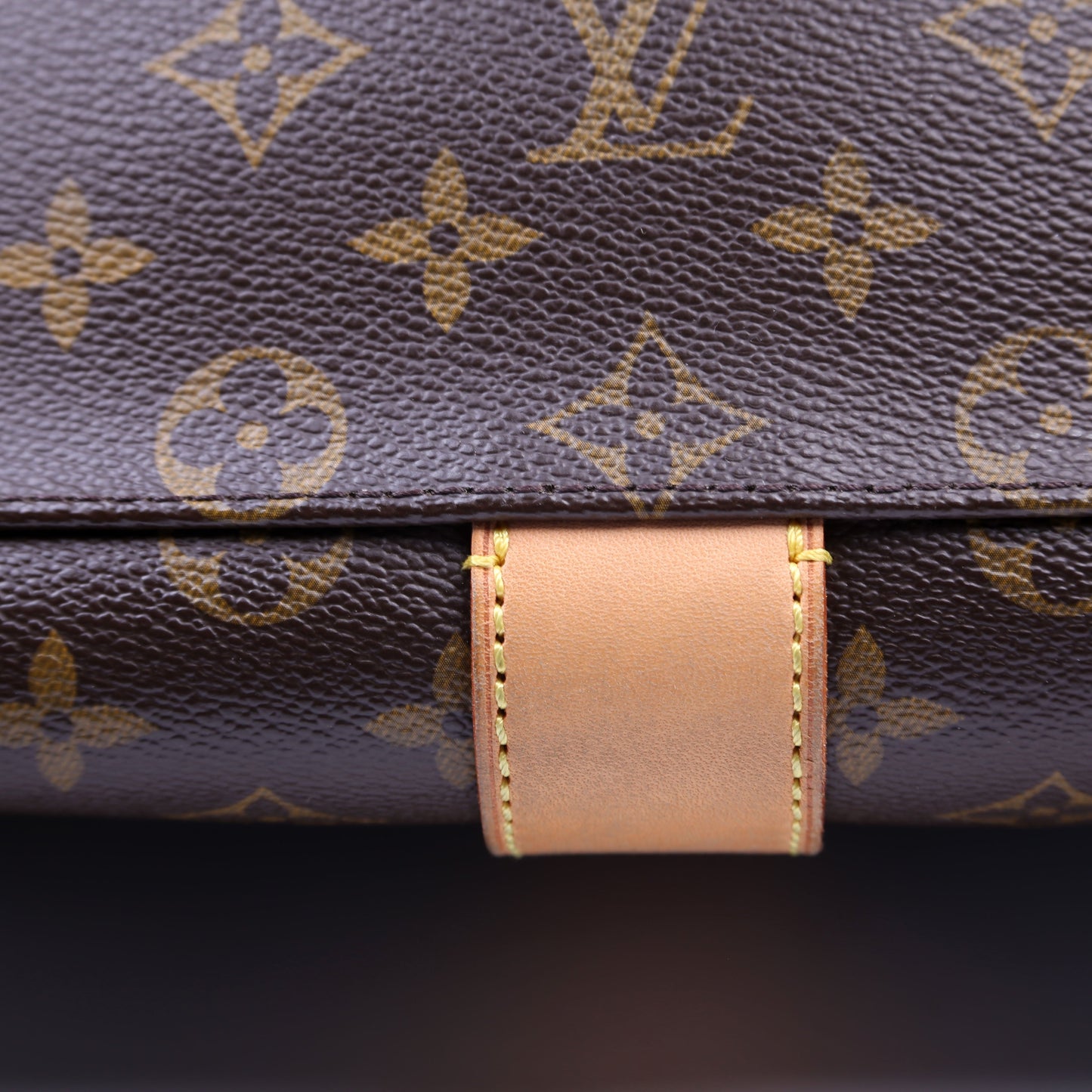 Louis-Vuitton Manhattan GM Monogram