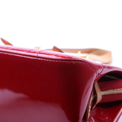 Louis-Vuitton Rosewood Avenue Vernis Red