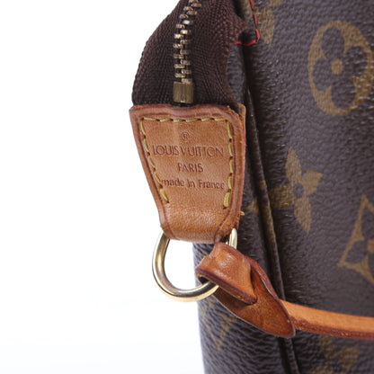 Louis-Vuitton Pochette Access Cerise