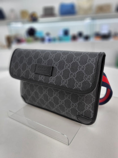 Gucci Supreme Black Hip Bag 598113 140896000