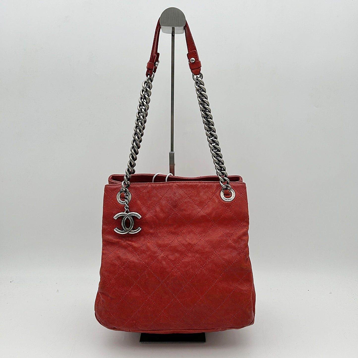 CHANEL Caviar Quilted Simply CC Tote Red LA