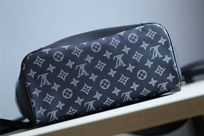 Franco Shops - Louis Vuittons  - 9745