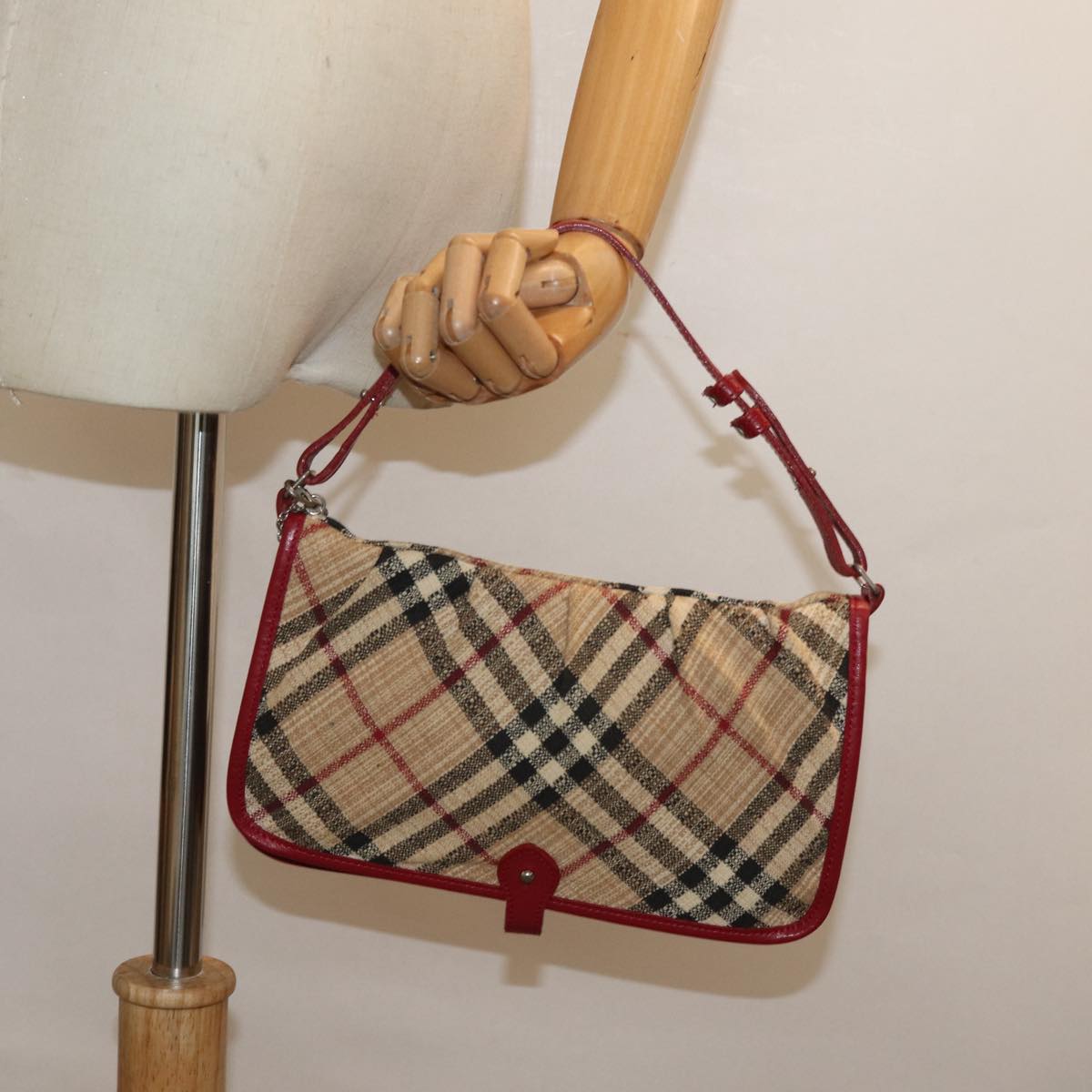 BURBERRY Nova Check Handbag