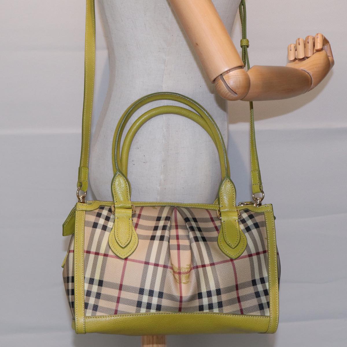 BURBERRY Nova Check Handbag
