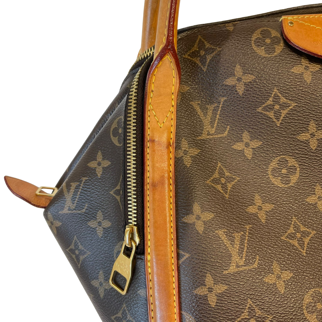 Louis-Vuitton Marais MM Monogram