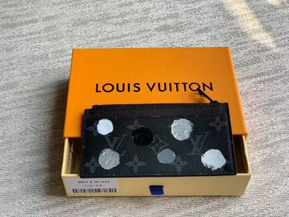 Franco Shops - Louis Vuittons  - 15797