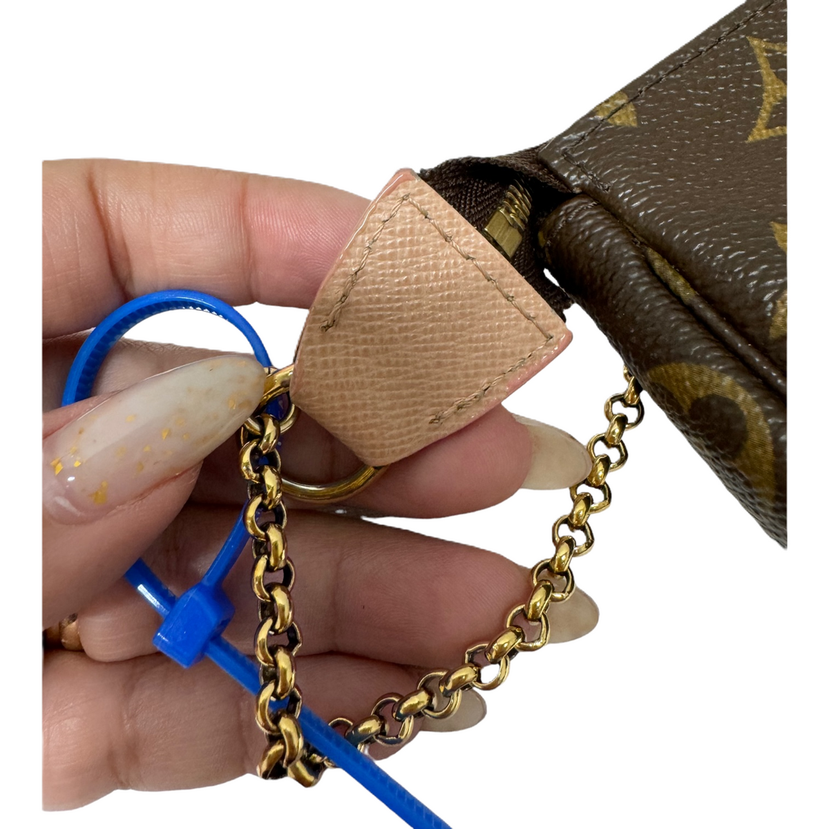 HandBag Luxury Designer By Louis Vuitton, Size: Small