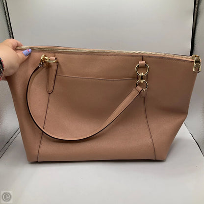 Tote Designer By Coach, Size: Medium