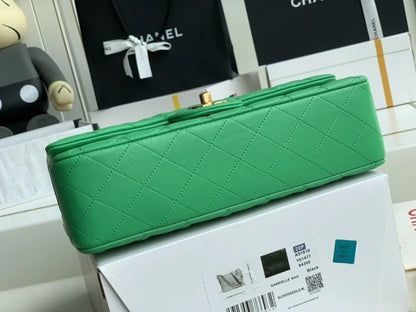 Chanel Classic Double Flap 25 Shoulder Bag Green