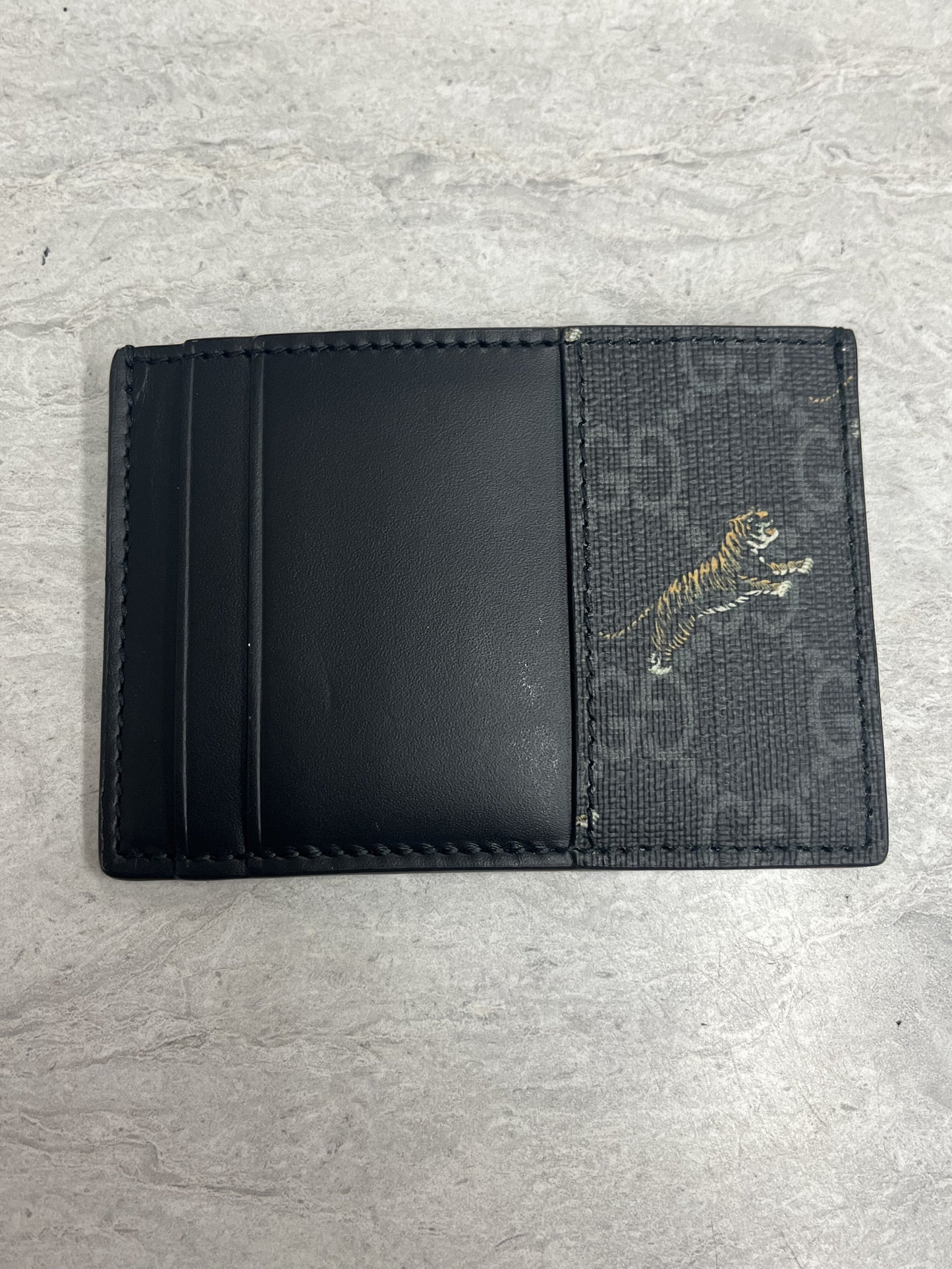 Wallet Luxury Designer By Gucci  Size: Small