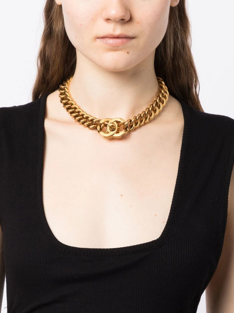 CC Turn-Lock Chain Necklace
