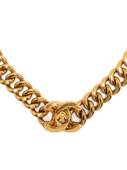 CC Turn-Lock Chain Necklace