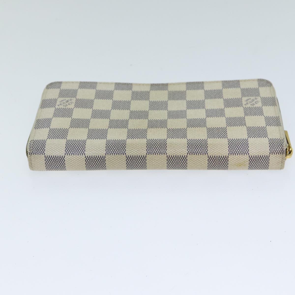LOUIS VUITTON Zippy organizer Wallet
