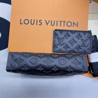 Franco Shops - Louis Vuittons  - 10239