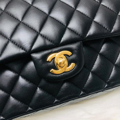 Classic Flap Black Medium Lambskin GHW