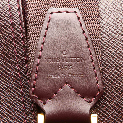 Louis-Vuitton Taiga Kendall PM Black