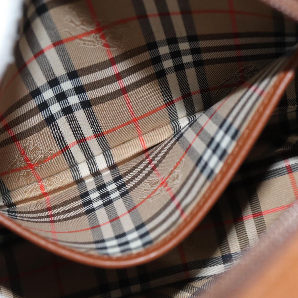BURBERRY Nova Check Shoulder Bag
