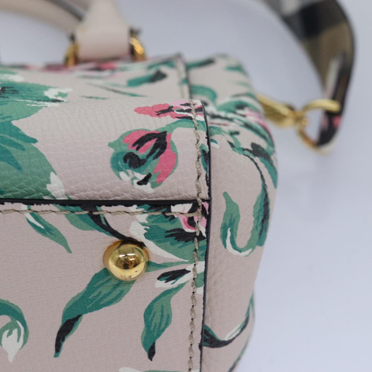 BURBERRY Handbag