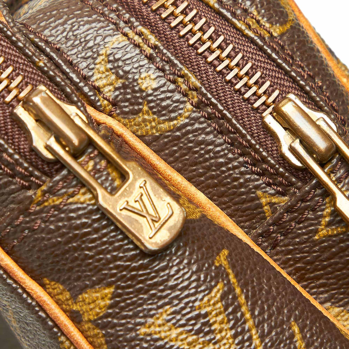Louis-Vuitton Monogram Mini Amazone Brown