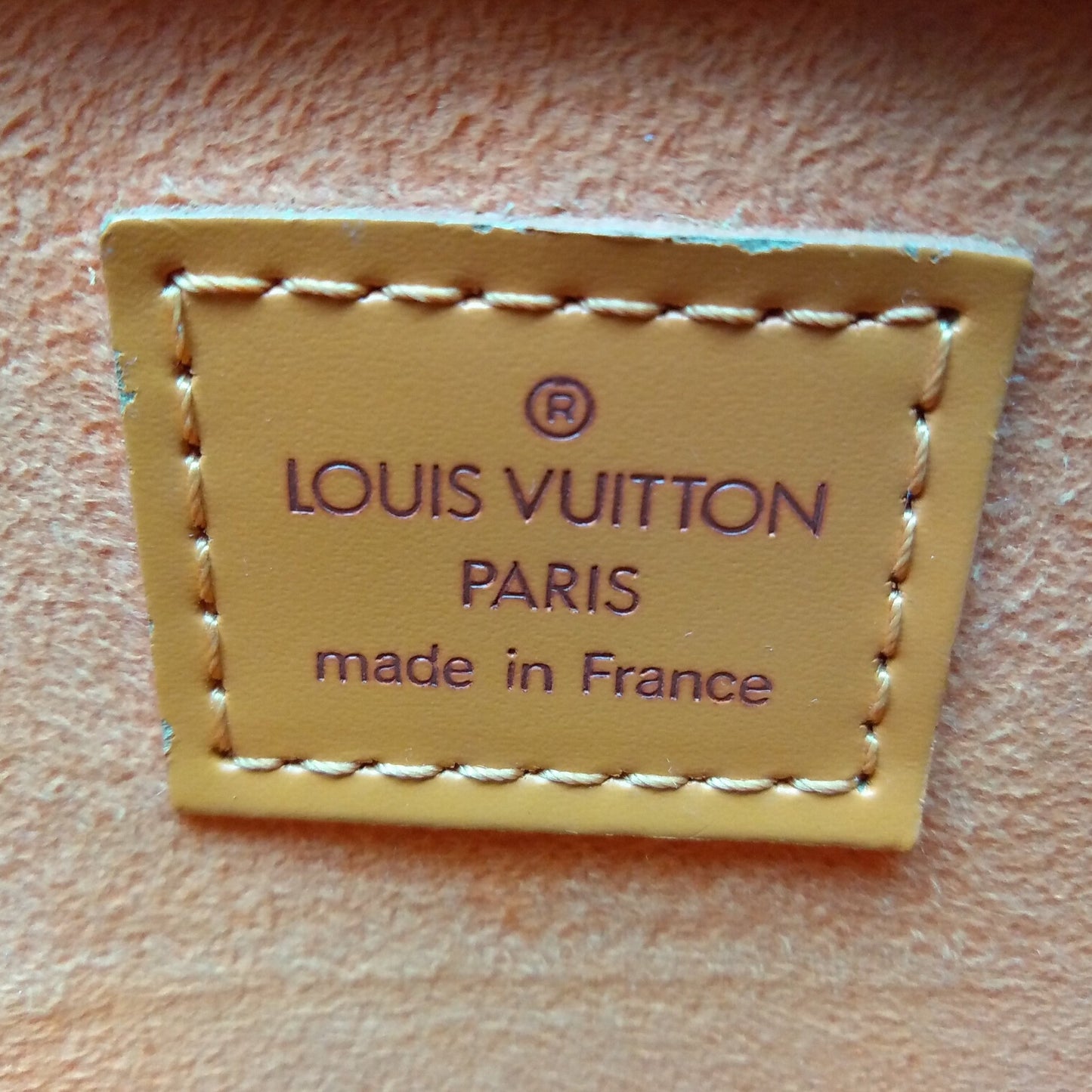 Louis-Vuitton Epi Pont Neuf Orange
