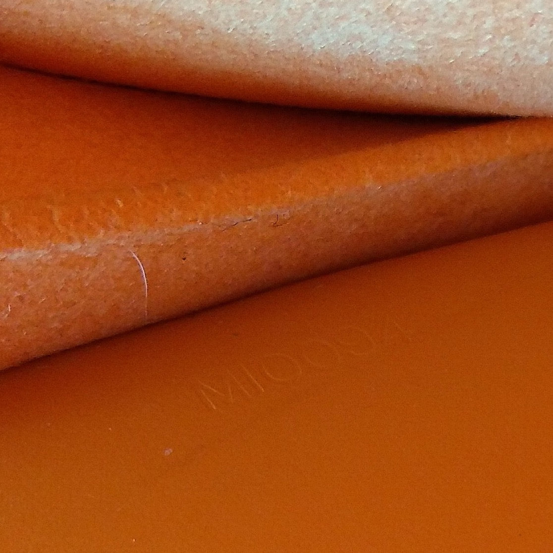 Louis-Vuitton Epi Pont Neuf Orange