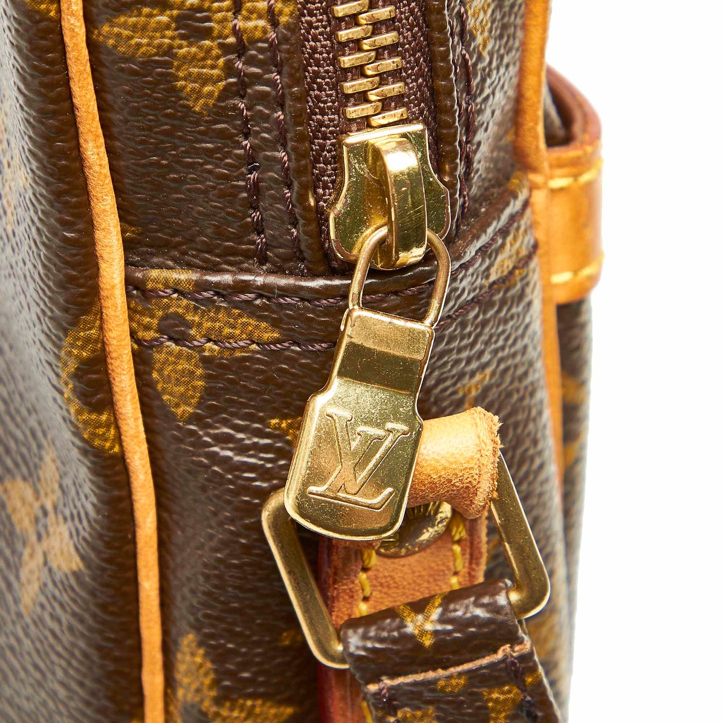 Louis-Vuitton Monogram Danube Brown
