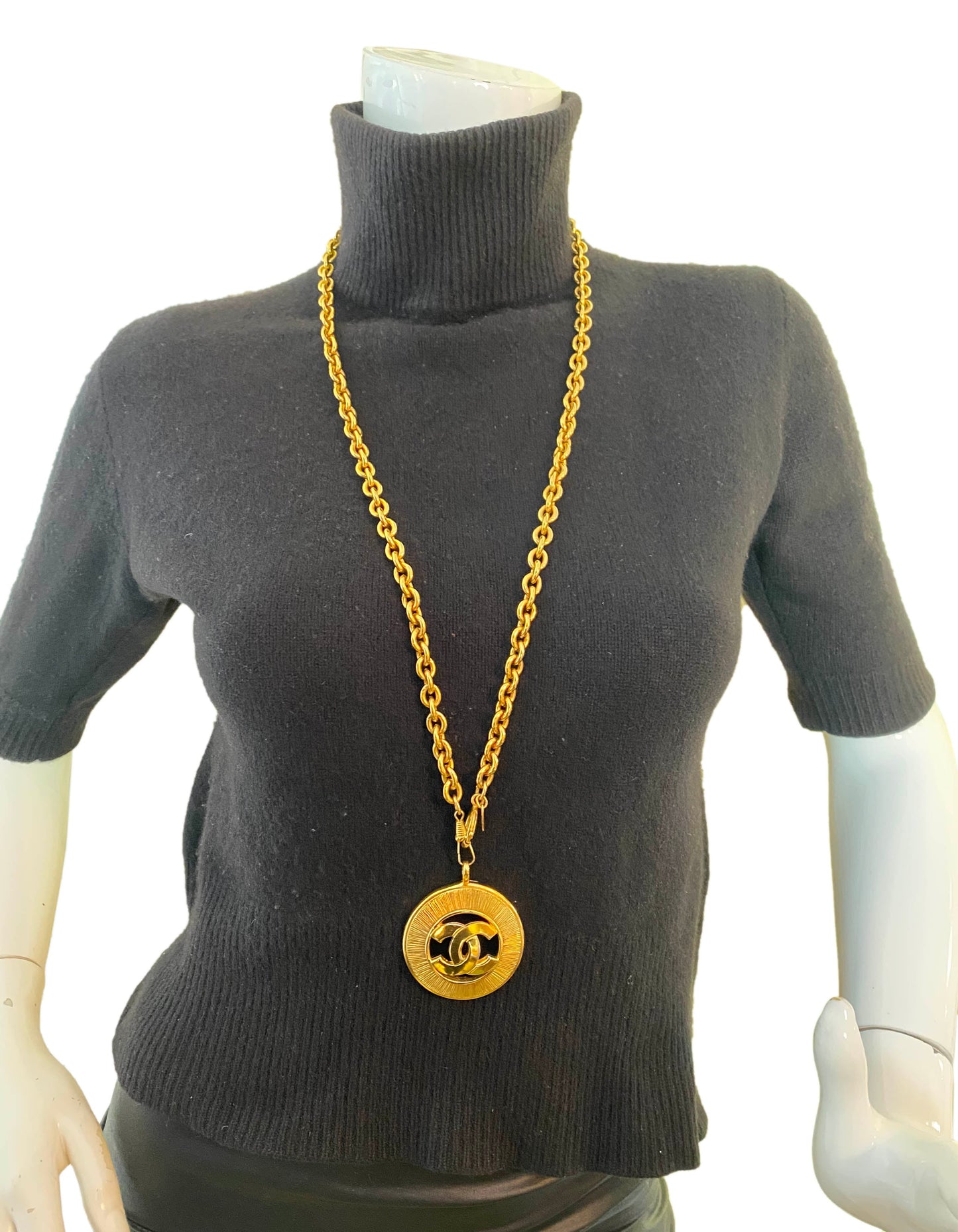 Chanel '90s Vintage Goldtone CC Pendant Necklace