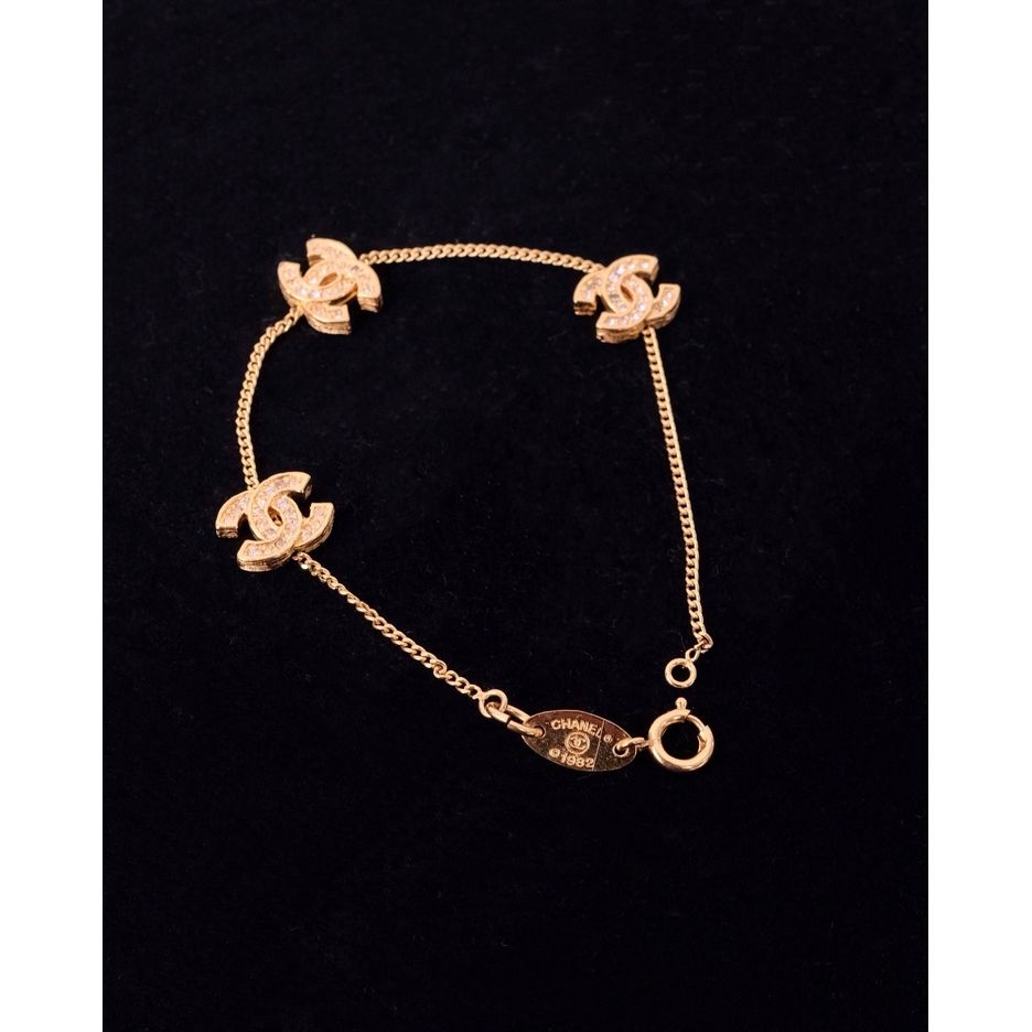 Chanel vintage CC bracelet