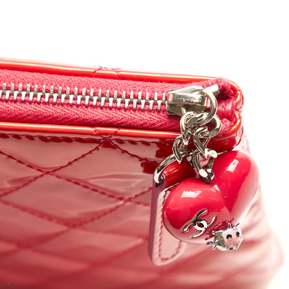 Matelasse CC Patent Leather Clutch Bag Red