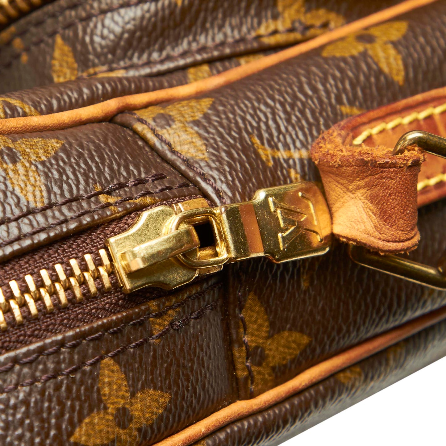 Louis-Vuitton Monogram Amazone Brown