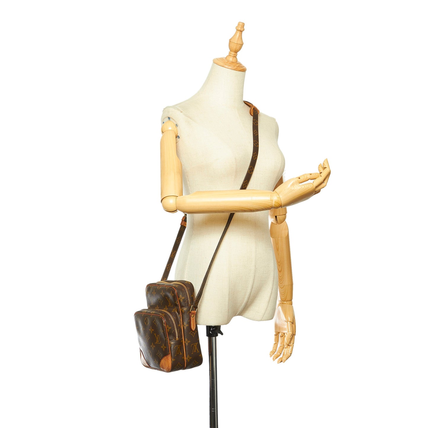 Louis-Vuitton Monogram Amazone Brown