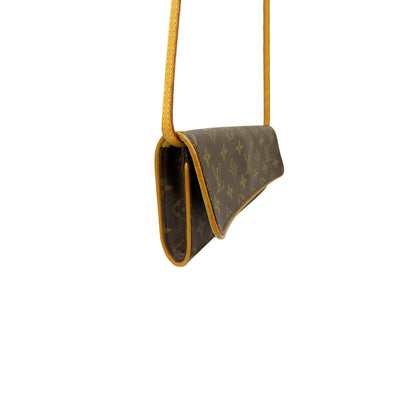 Louis-Vuitton Monogram Pochette Twin GM Brown