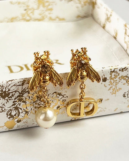 JW665 D-BEE Earrings