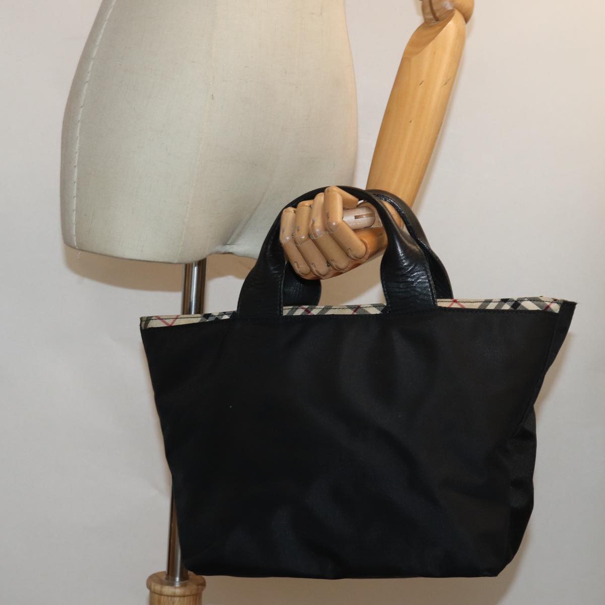 BURBERRY Nova Check Handbag