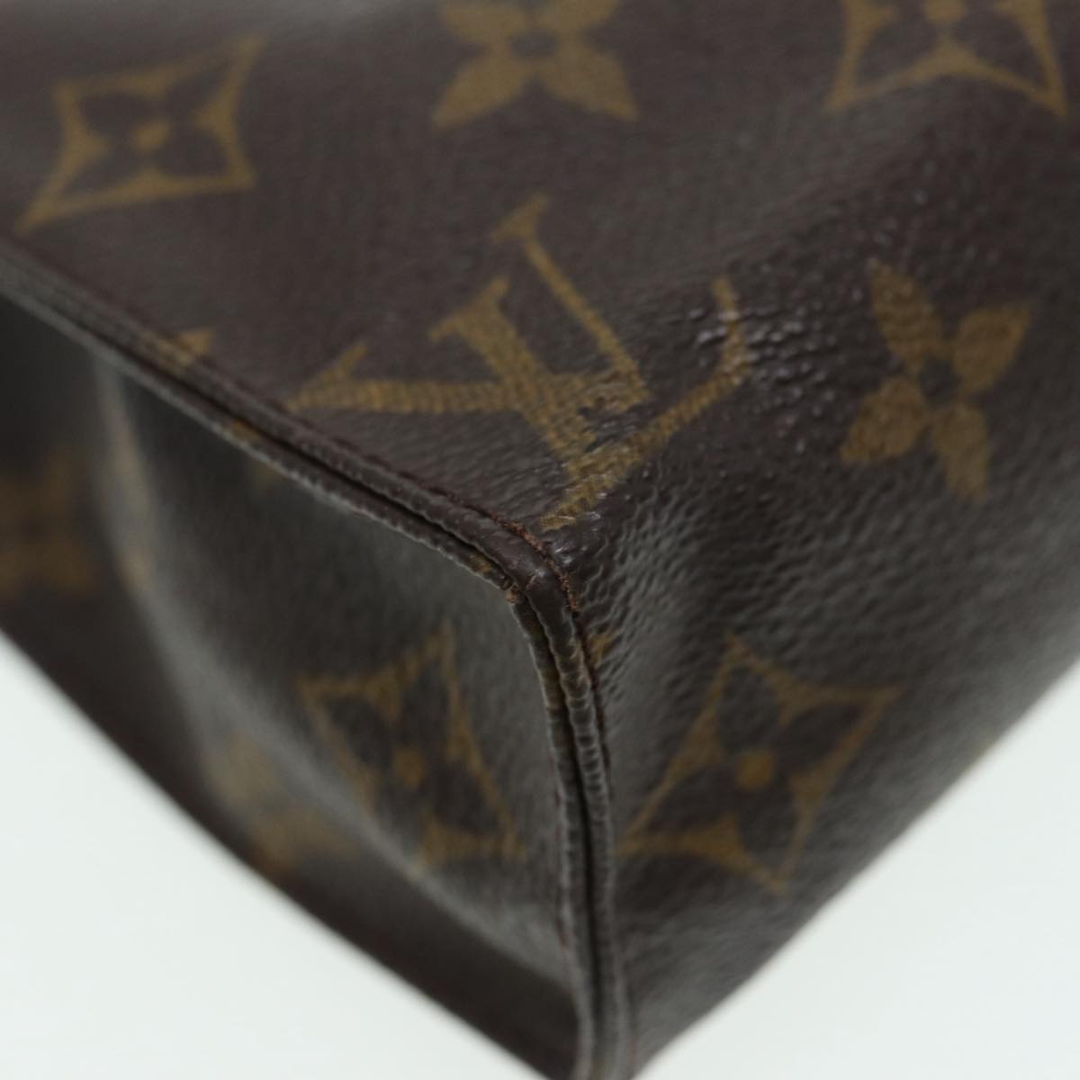 LOUIS VUITTON Poche Toilette Clutch Bag