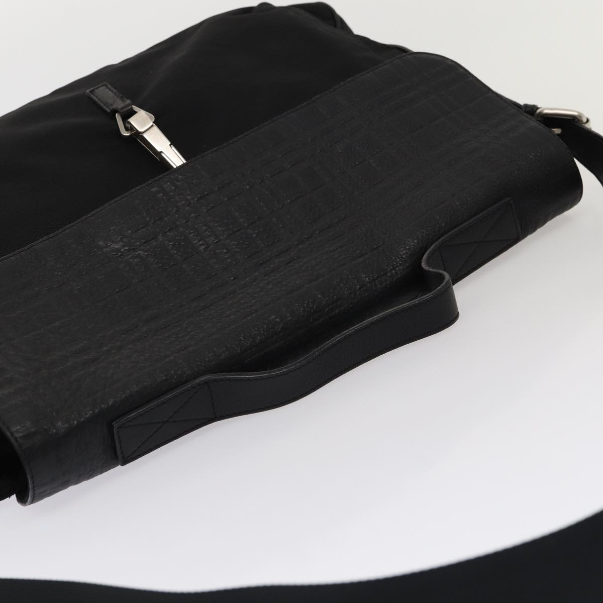 BURBERRY Nova Check Shoulder Bag