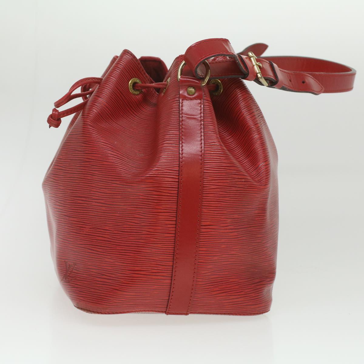 Louis Vuitton Red Leather Noe shoulder bag