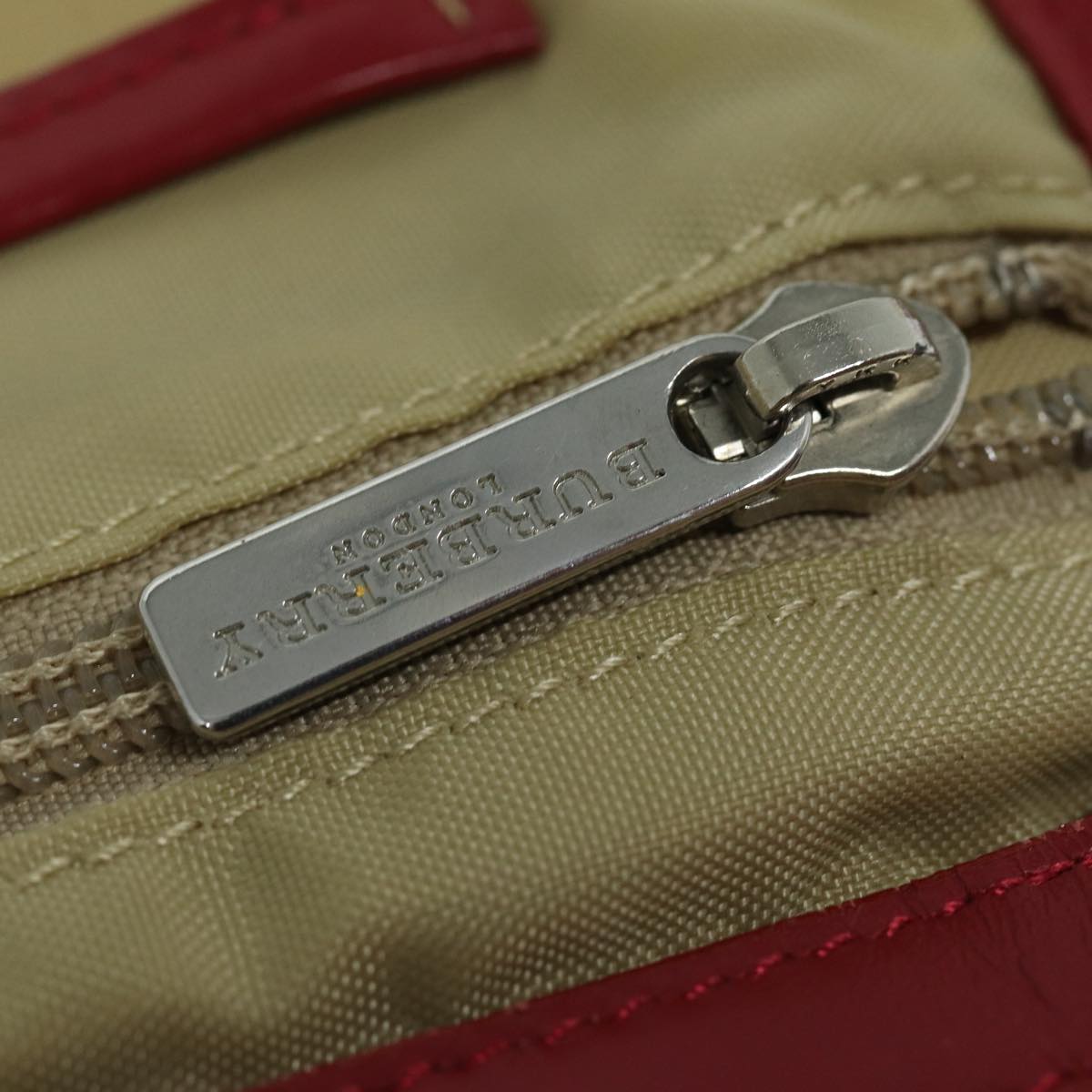 BURBERRY Nova Check Handbag
