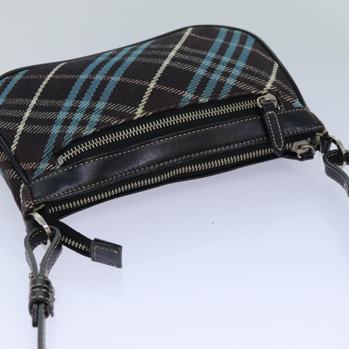 BURBERRY Nova Check Shoulder Bag